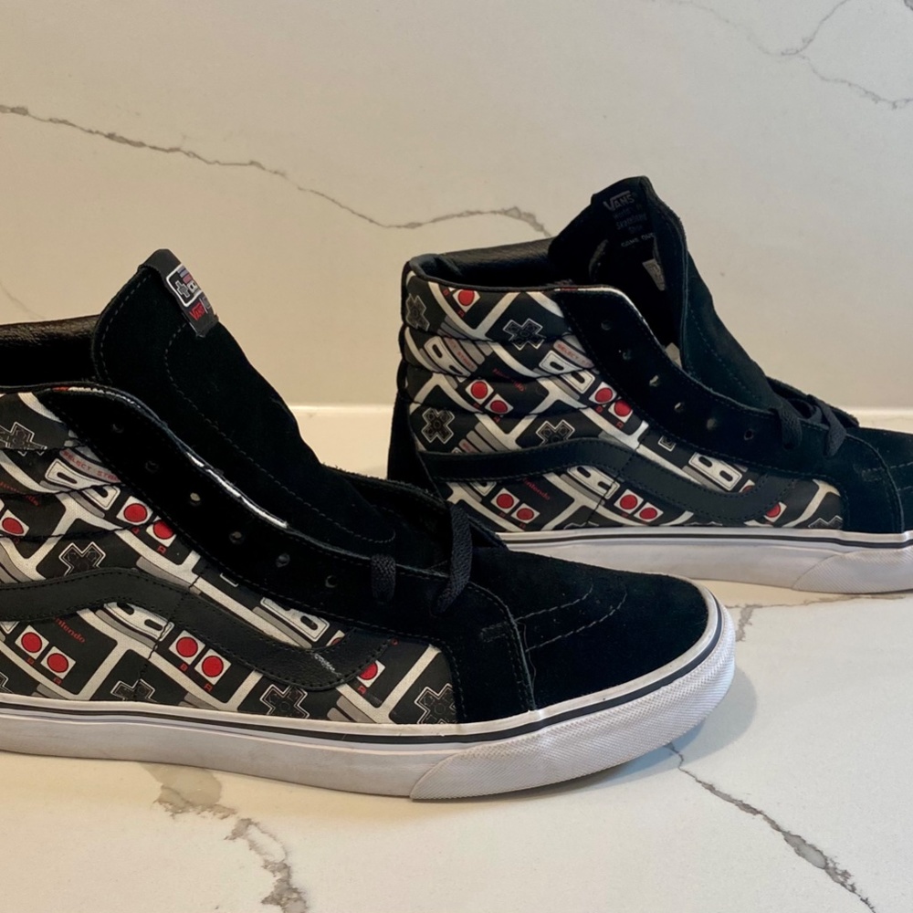 NEW Vans Hi Top Nintendo x Sk8-Hi Reissue 'Controller'